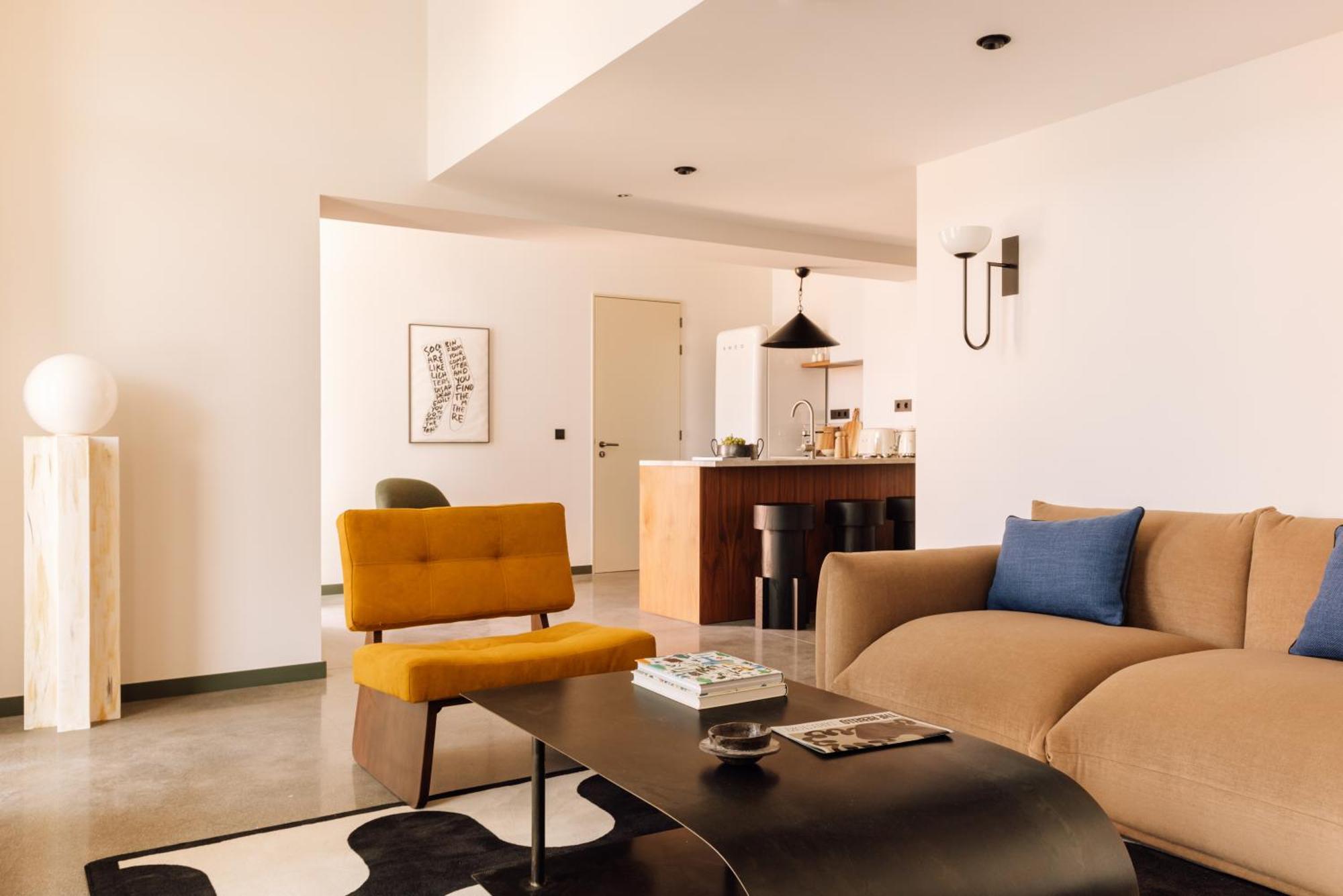 The Rebello Hotel & Spa - Small Luxury Hotels Of The World Vila Nova de Gaia Dış mekan fotoğraf Interior of a suite at the Hotel